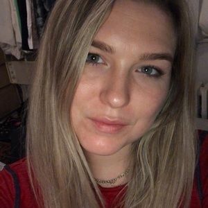 Meet your Posher, Molly